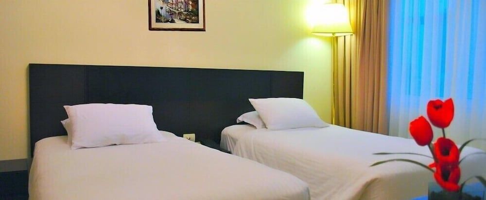 undefined Ocean Hotel 10