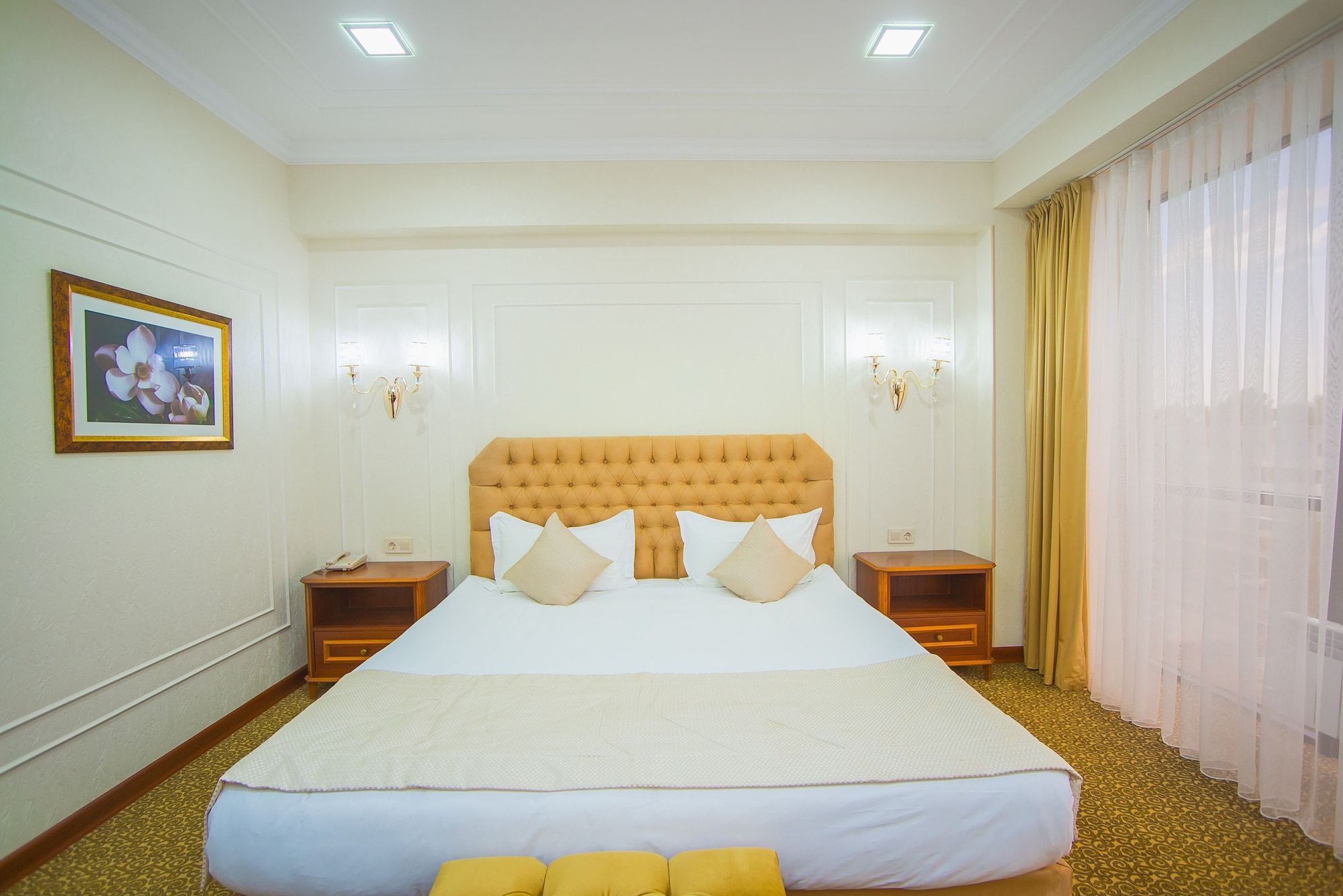 undefined The Plaza Hotel 8
