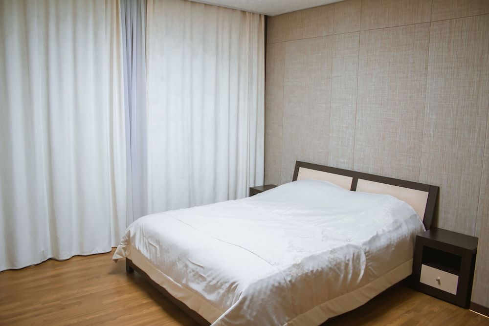 Elite Apart-Hotel Apartment, 1 Double Bed with Sofa bed 2