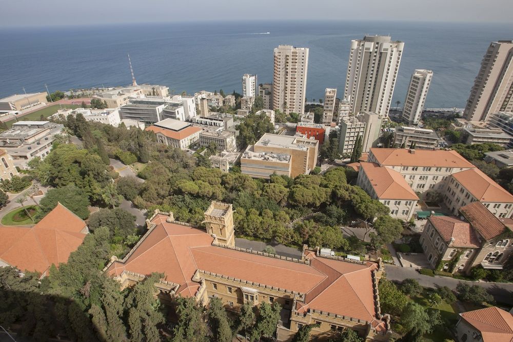 undefined 1866 Court & Suites 3