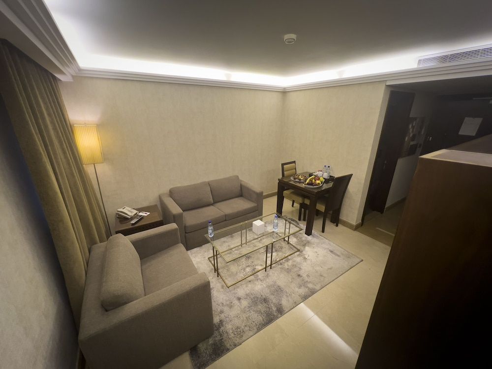 undefined Lancaster Suites Raouche 10