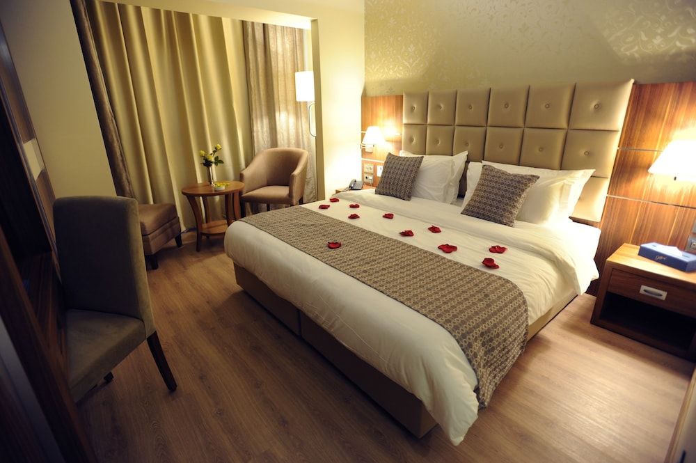 Gems Hotel Standard Room 2