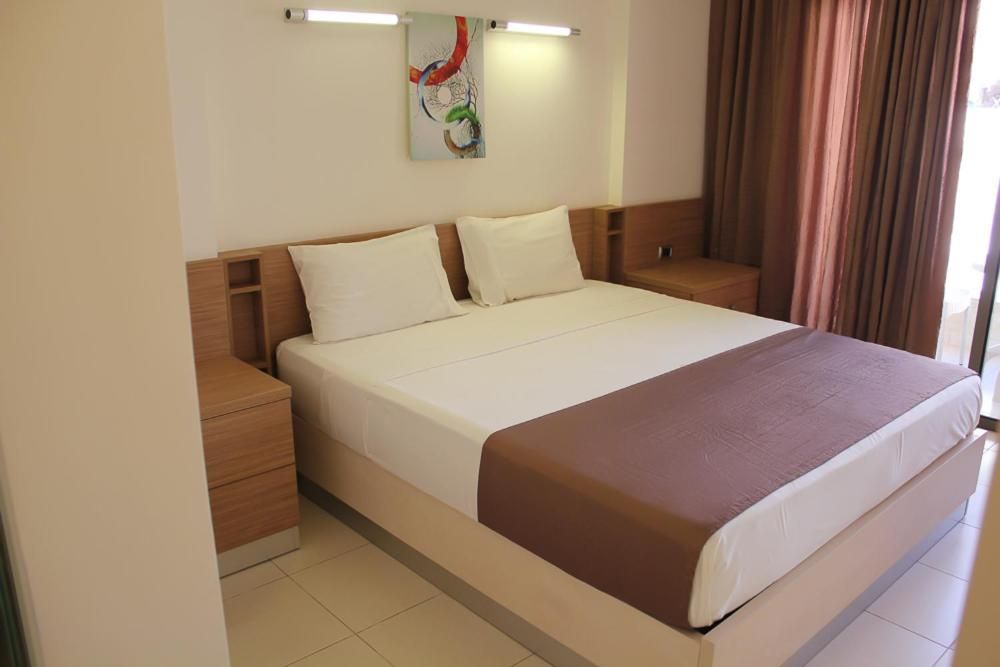 VIP King Size Bed Room
