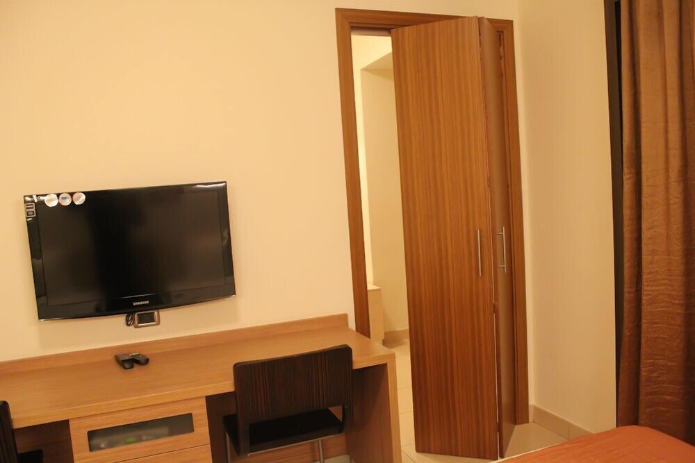 Hayali Suites V-VIP Junior Suite 3