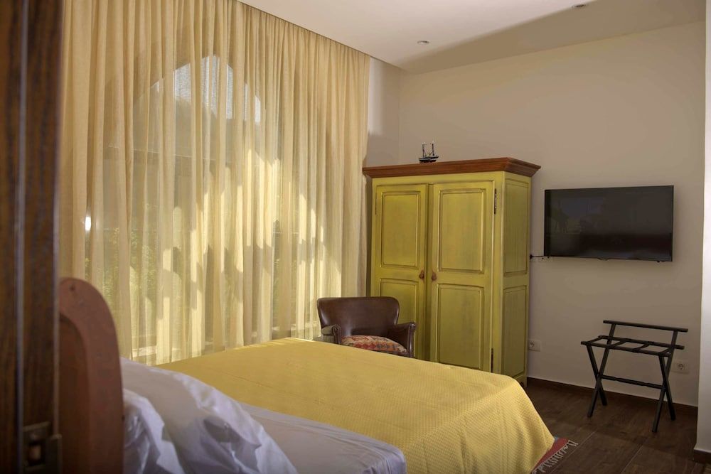 Standard Double Room, City View