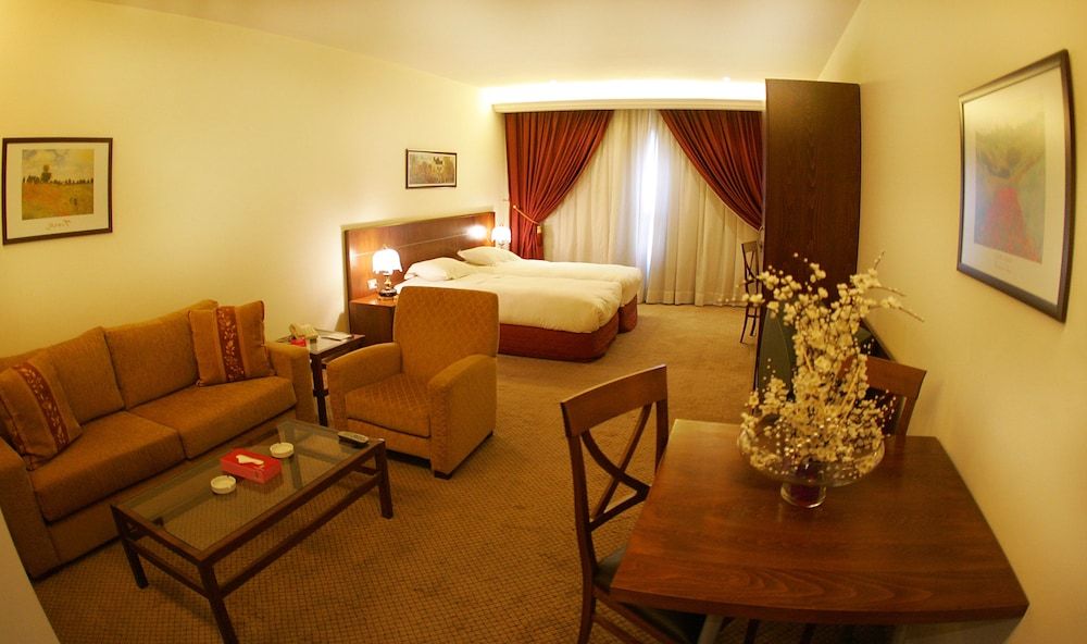 Markazia Suites Studio Suite 5