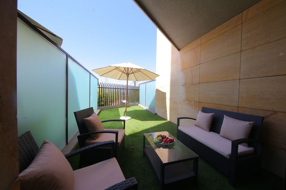 Sunrise Hotel Comfort Double Room, Balcony 6