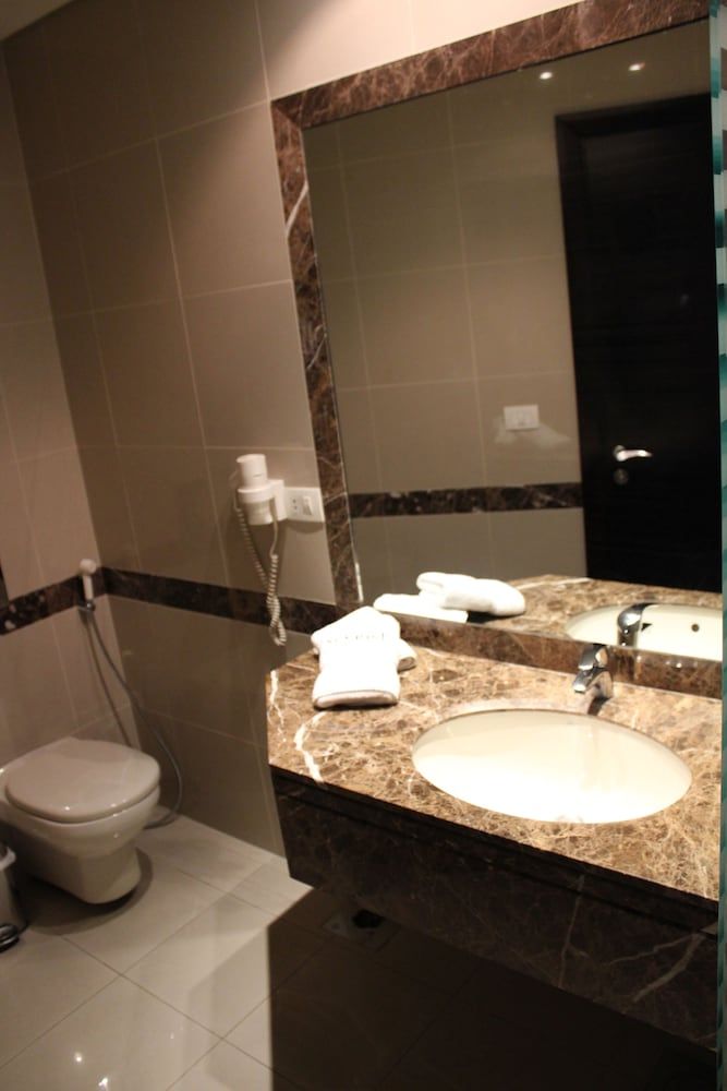 Sunrise Hotel Comfort Double Room, Balcony 7