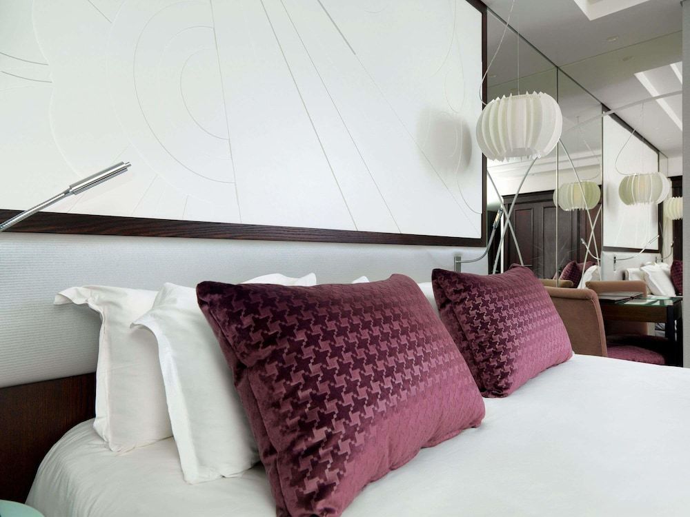 Sofitel Beirut Le Gabriel Luxury Room, 1 King Bed 3