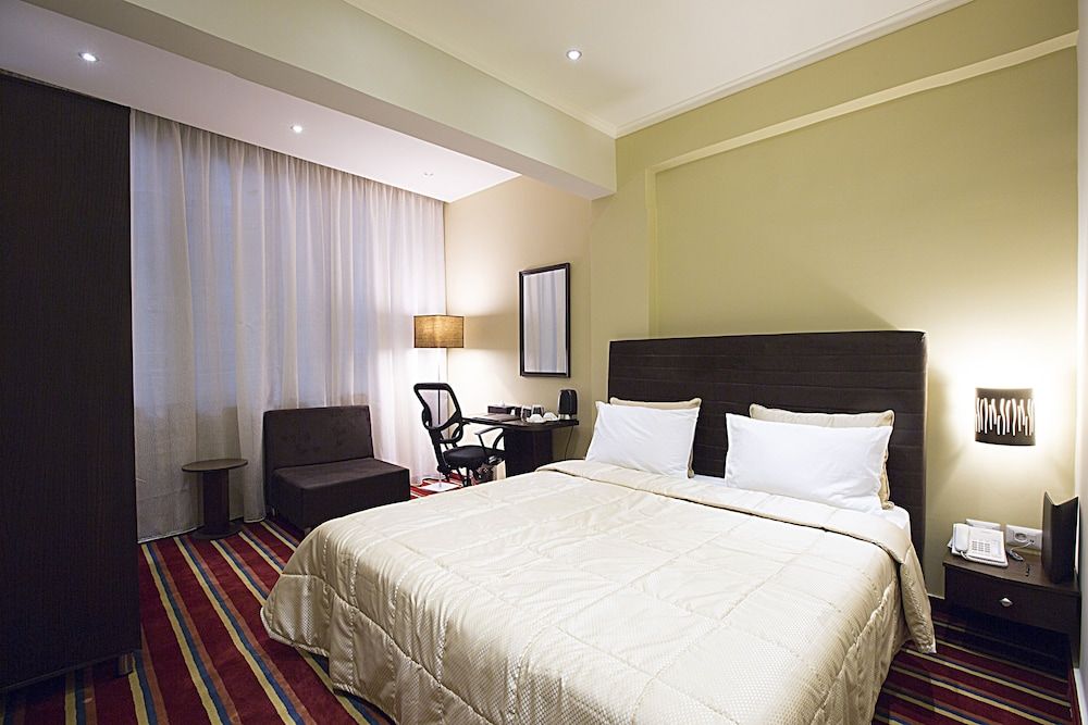 The J Hotel & Spa Junior Double Room 2