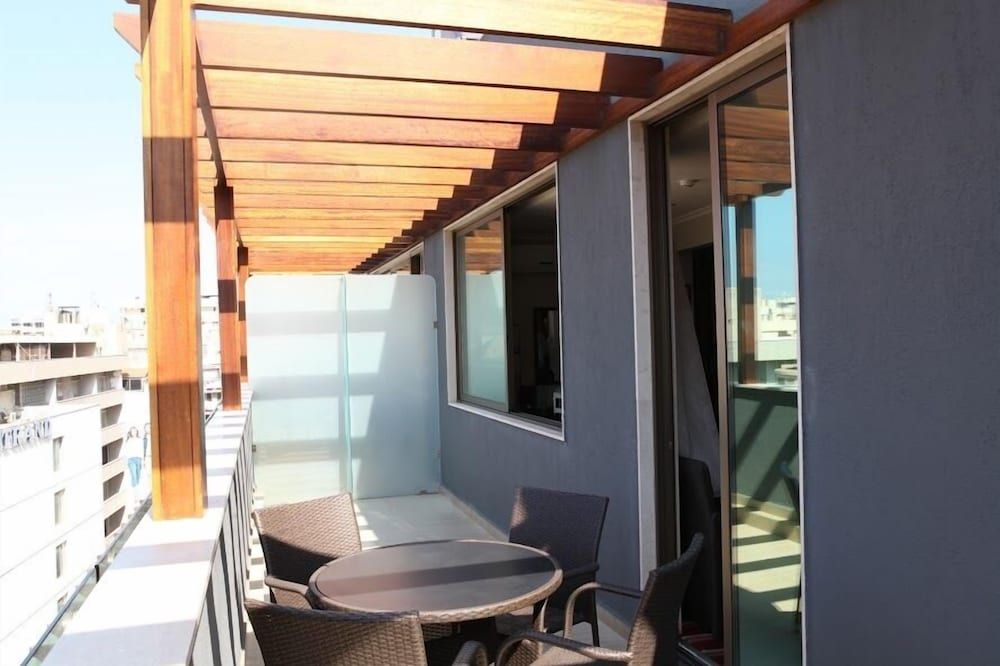 The J Hotel & Spa Junior Double Room 4