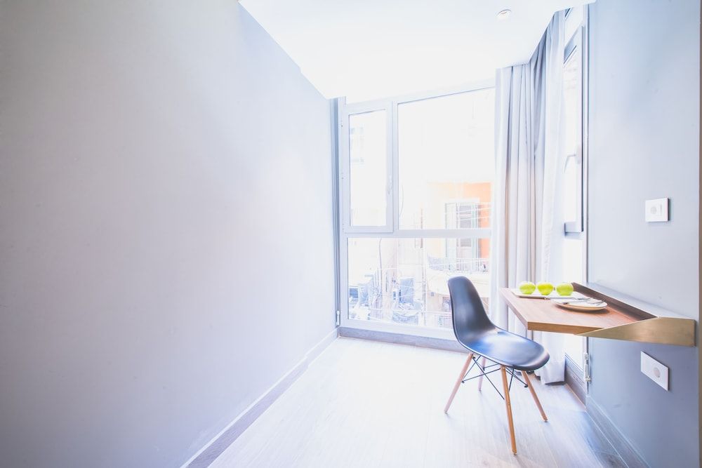 Caramel Boutique Hotel Deluxe Room 9