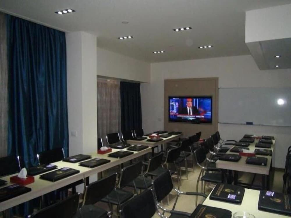 undefined Duroy Hotel 10