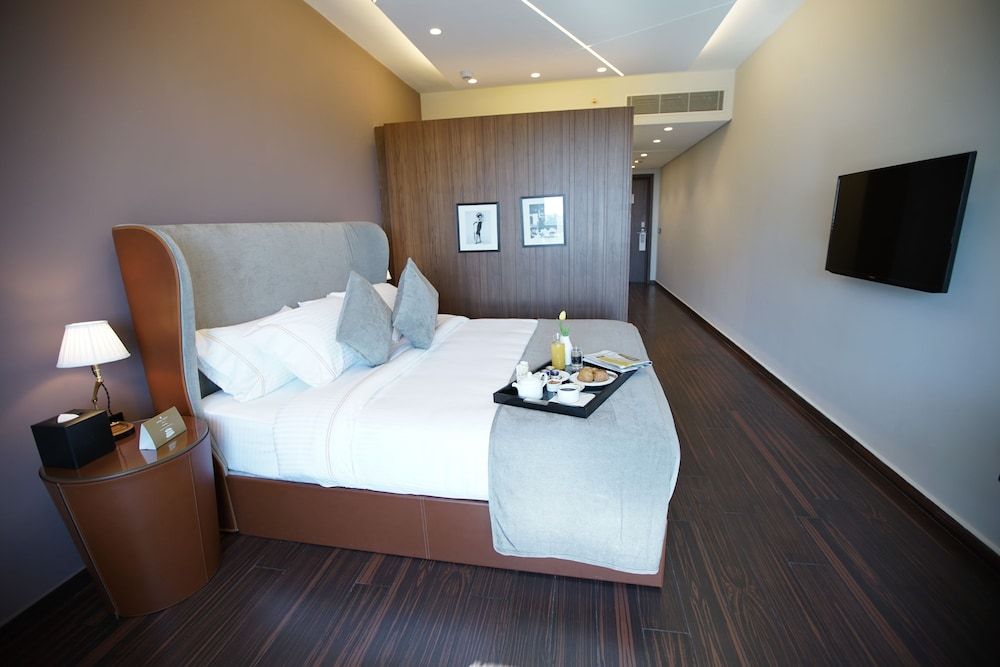 undefined Royal Tulip Achrafieh 6