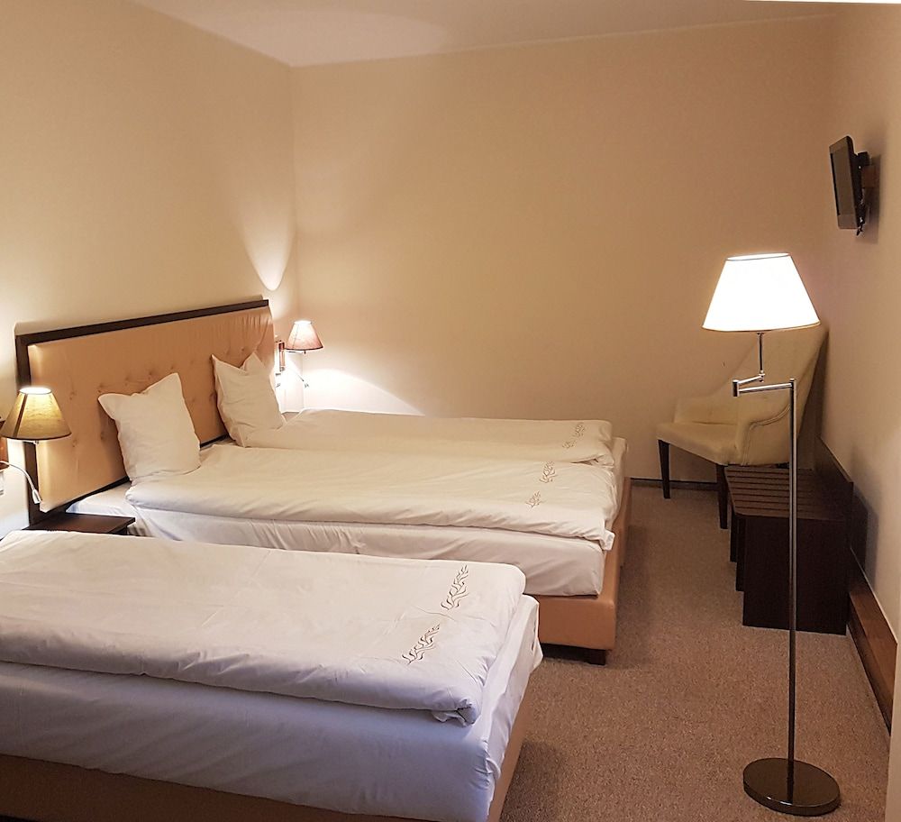 Romantic Boutique Hotel & Spa Economy Triple Room