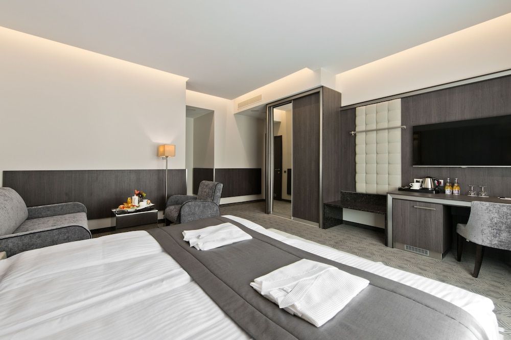 Hotel Congress Avenue Superior Double or Twin Room 2