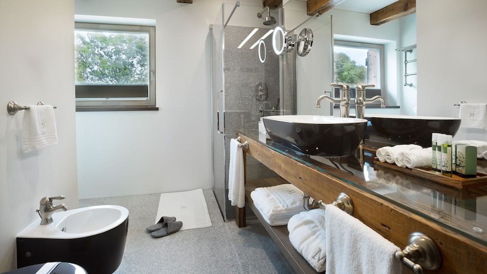 MICHAELSON boutique HOTEL Double Room Two Separate Beds 6