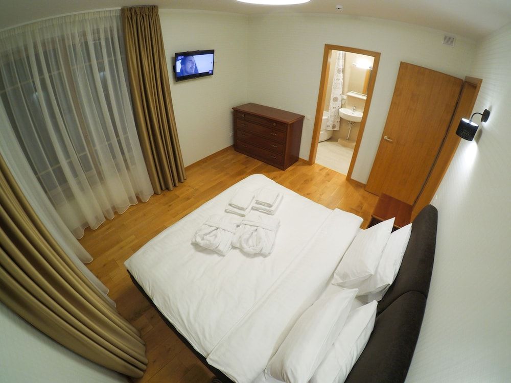 BaltHouse Penthouse double bedroom apartment 2