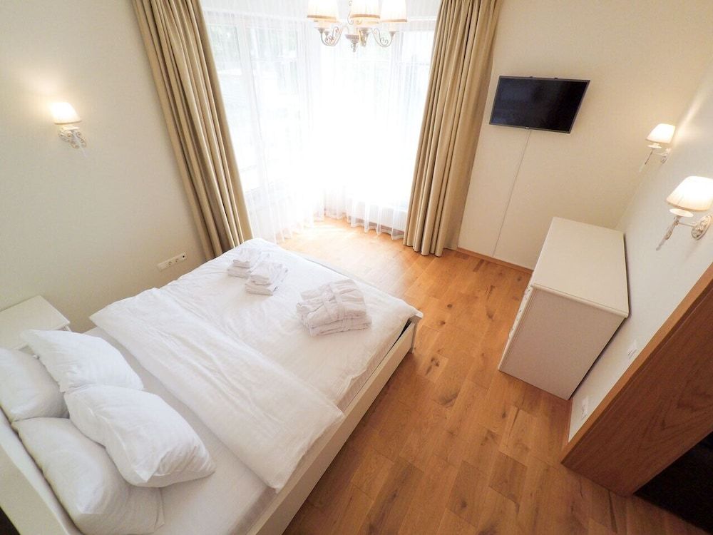 BaltHouse Large Luxury Apartment, 1 Bedroom 5