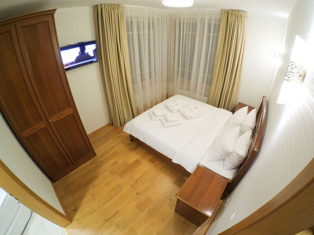BaltHouse Penthouse double bedroom apartment 4