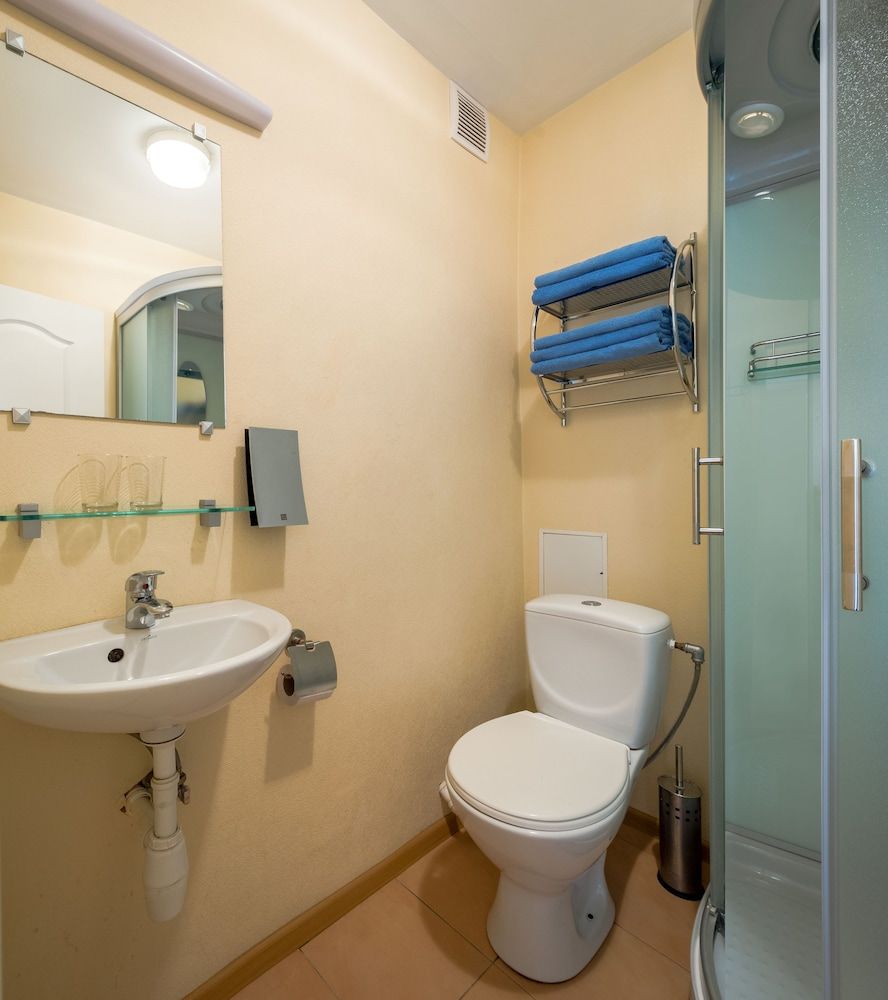 Sport Hotel Basic Room (5 adults) 4