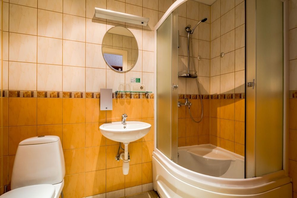 Sport Hotel Economy Twin Room 5