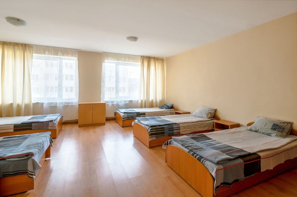 Sport Hotel Basic Room (5 adults) 2