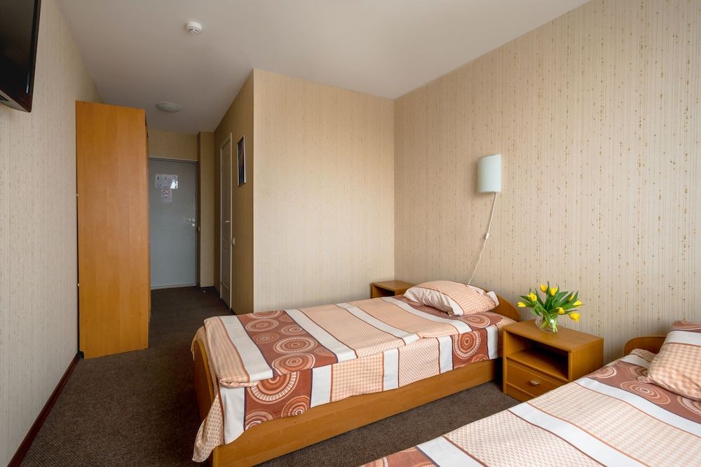 Sport Hotel Economy Twin Room 3