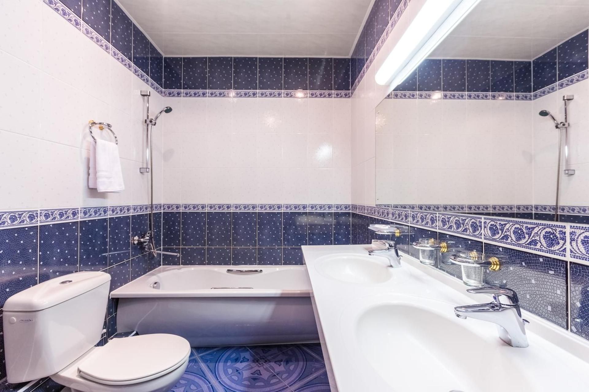 Daina Jurmala Beach Hotel Suite with Two Balconies with Spa Access 3