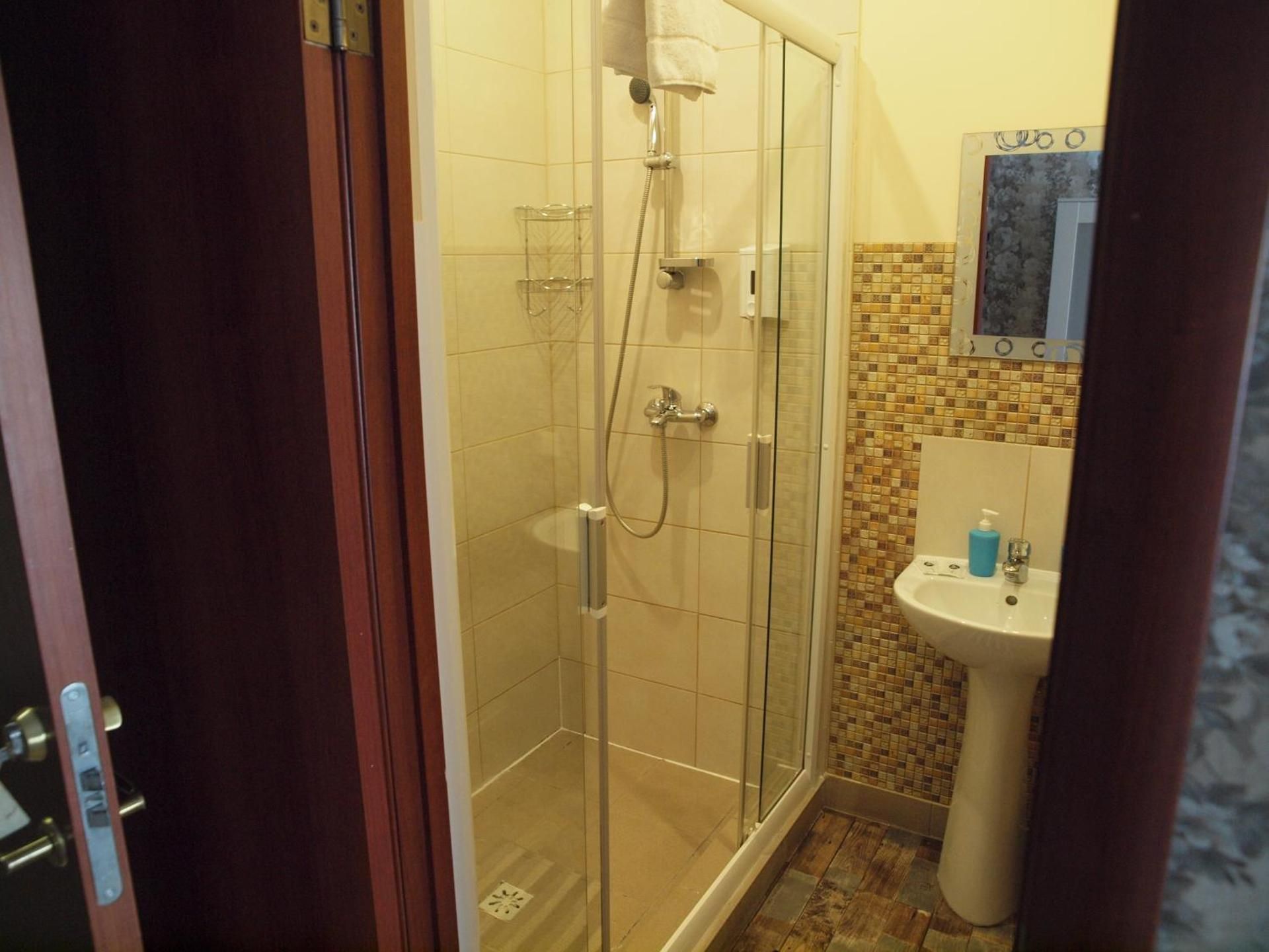 City Westa Hotel Budget Double Room 3