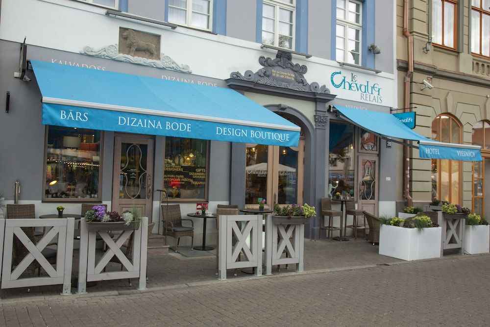 undefined Relais Le Chevalier 2