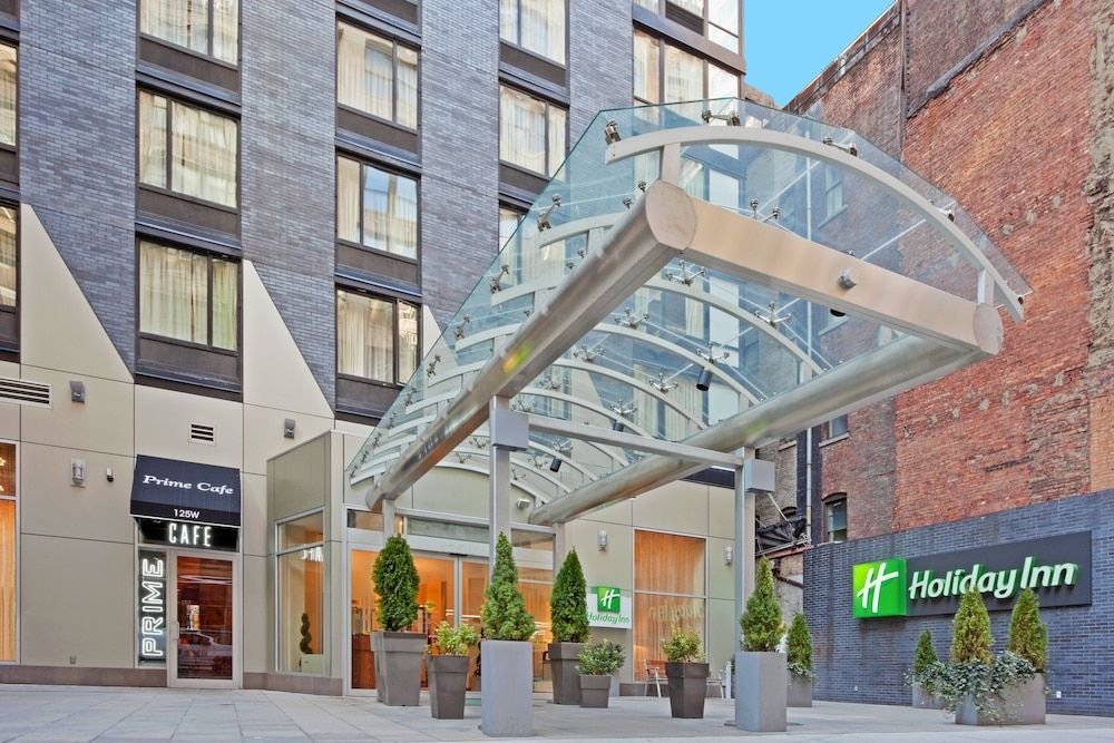 undefined Holiday Inn Manhattan 6th Ave - Chelsea by IHG 2