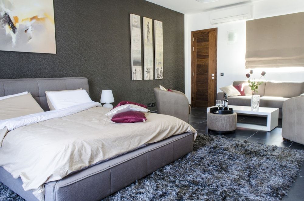 Paramount Bay Penthouse Luxury Penthouse, 4 Bedrooms, Accessible, Private Pool 7