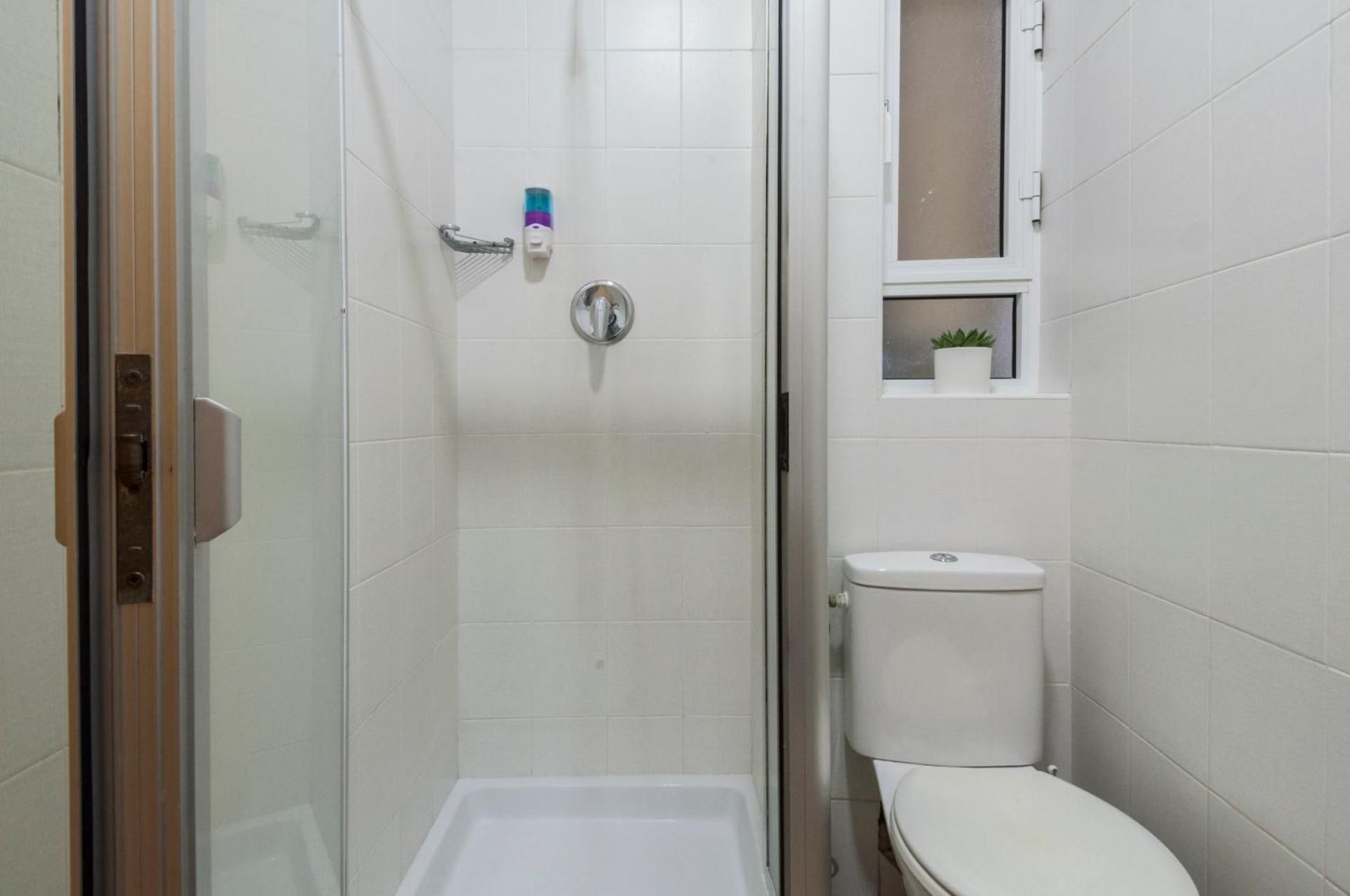 Studio Apartment with Beach Club Access