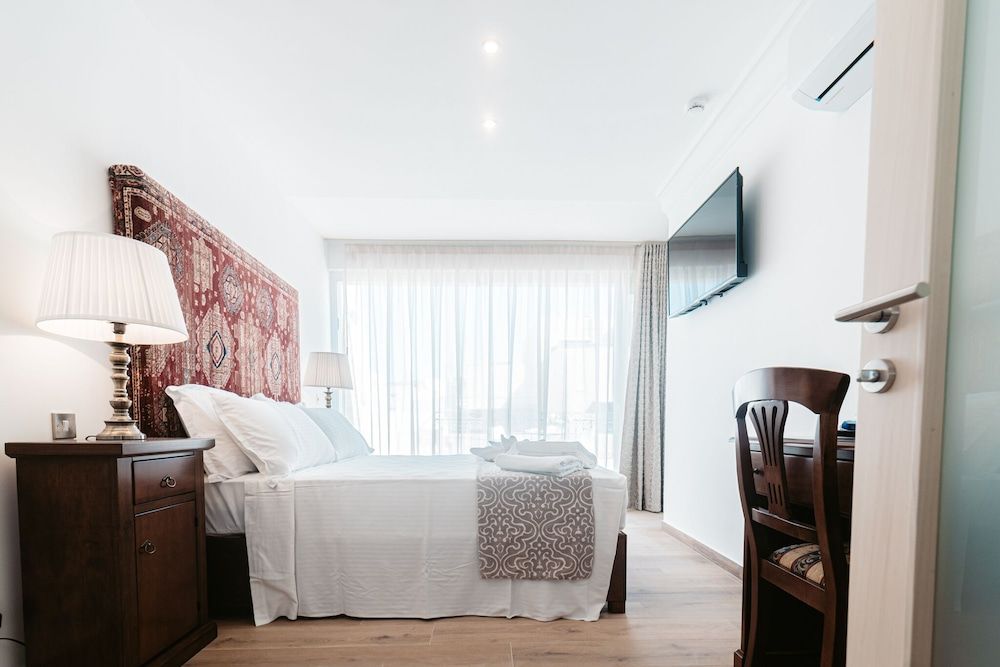 Palazzo Violetta Signature Suite, Annex Building 8