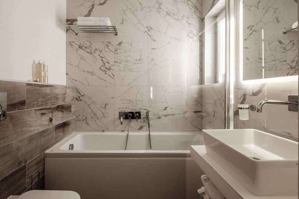 1926 Le Soleil Hotel & SPA Luxury Apartment 3