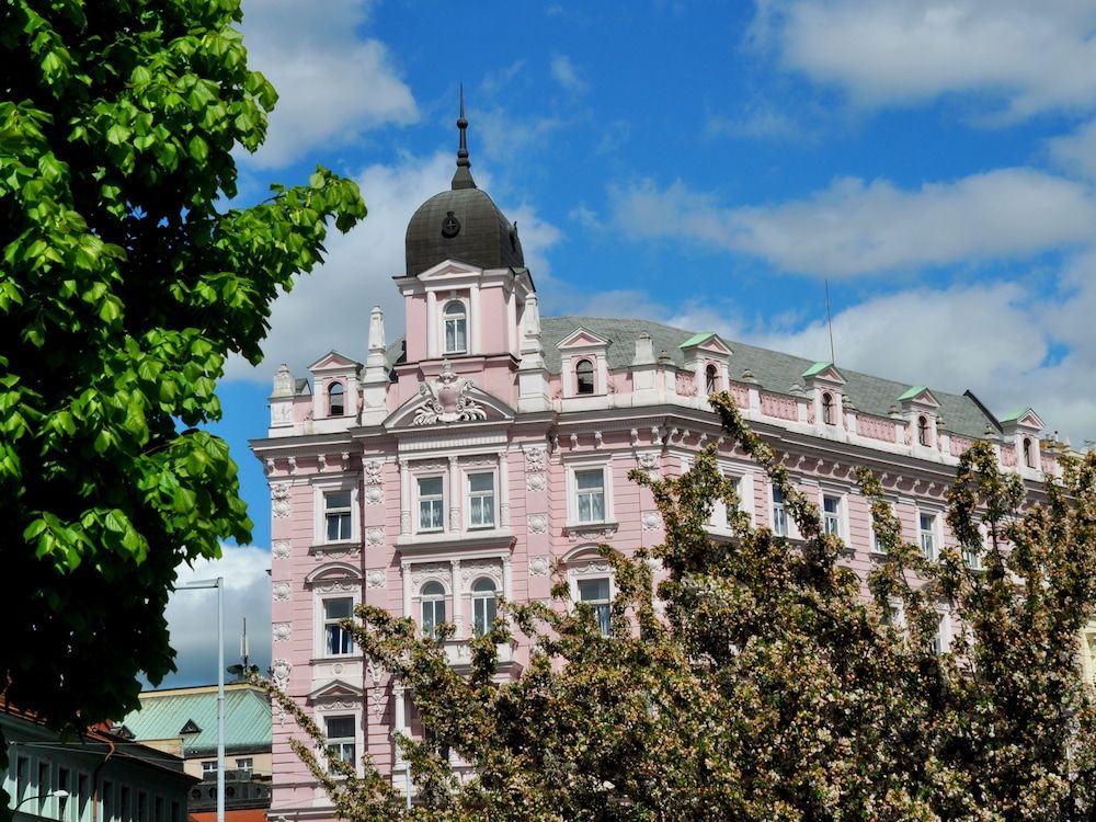 undefined Opera Hotel 7