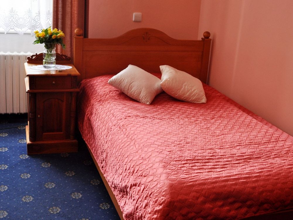 undefined Opera Hotel 5