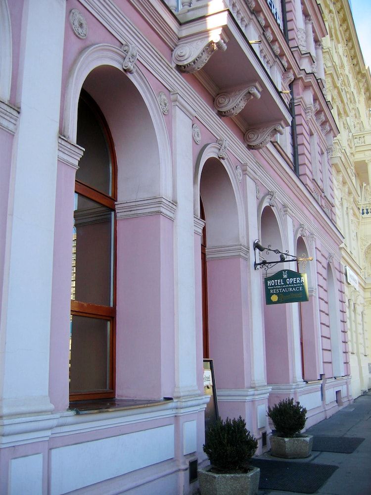 undefined Opera Hotel 6