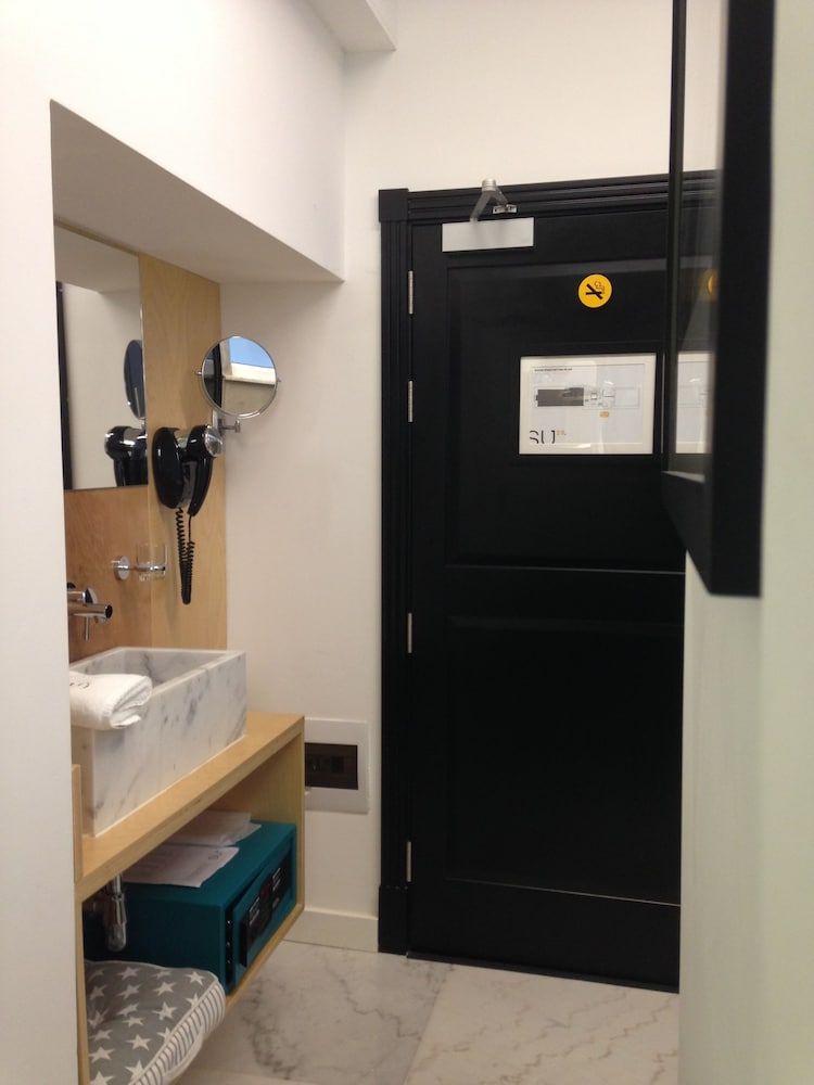 SU29 Boutique Hotel Studio (Patio) 3