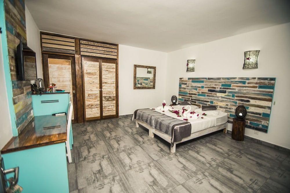 Stella Rina Adults Only Comfort Room 7