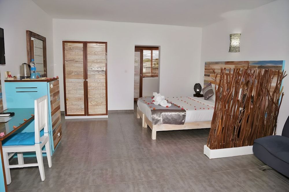 Stella Rina Adults Only Comfort Room 9