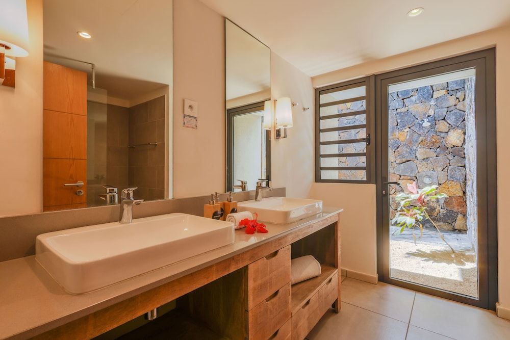 Marguery Villas by MJ Holidays Superior Villa, 2 Bedrooms, Mountain View 6