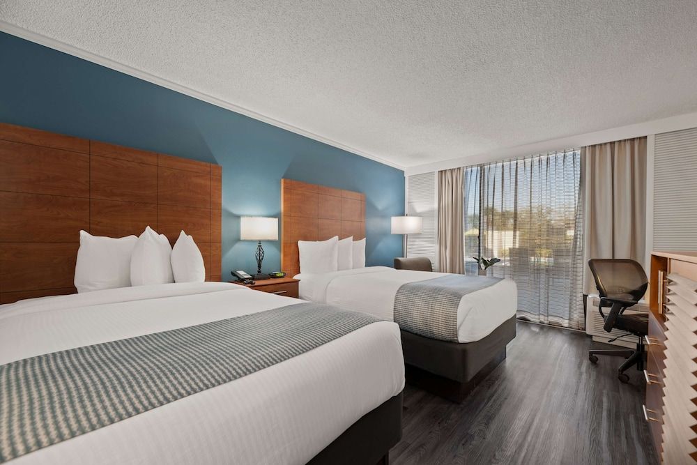 undefined Best Western Orlando Gateway Hotel 8