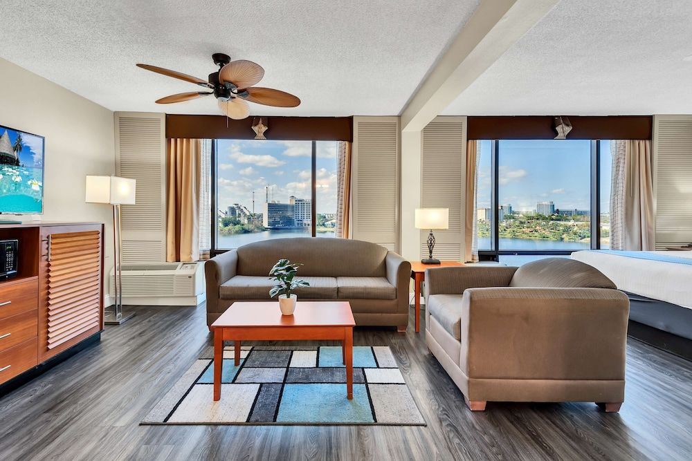 undefined Best Western Orlando Gateway Hotel 3