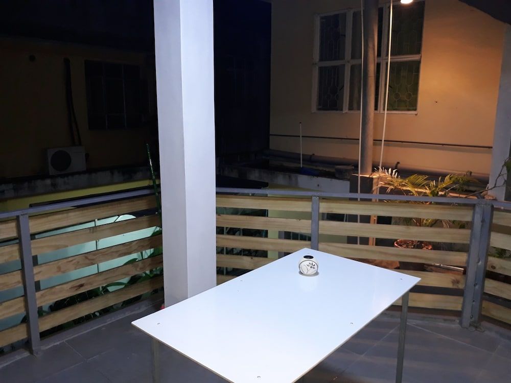 Residence Les Bambous Basic Double Room Single Use, 1 Double Bed, Garden View