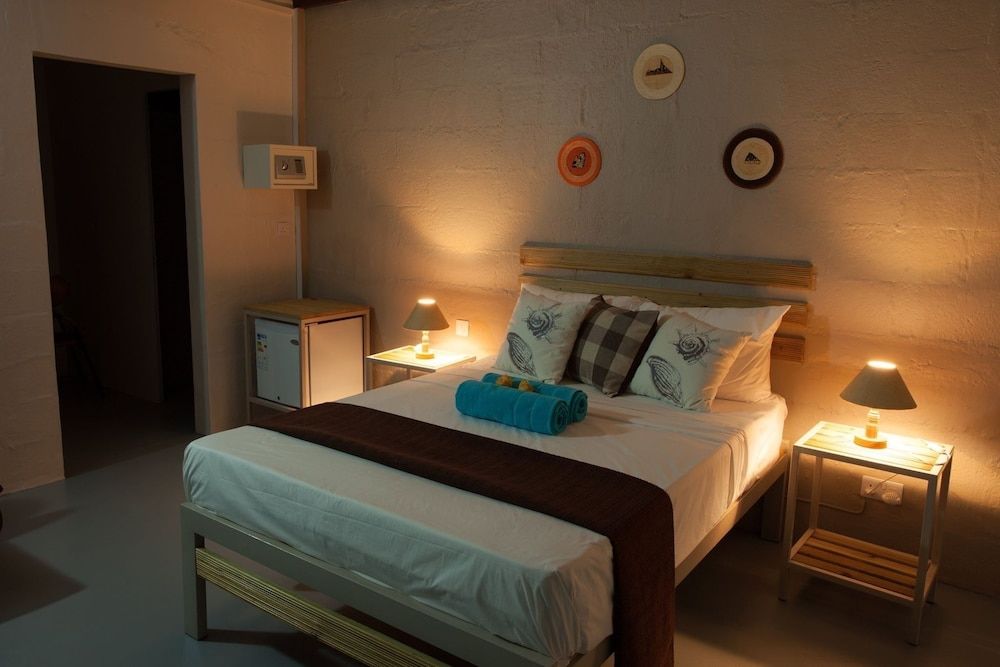 EvaZion Standard Double Room 2