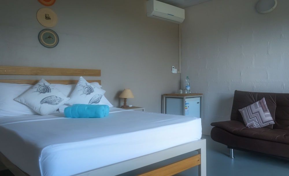 EvaZion Standard Double Room 3