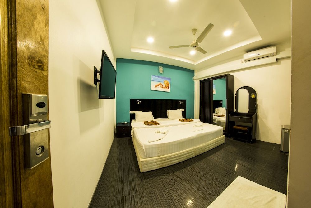 Seven Corals Deluxe Room, 1 King Bed 4