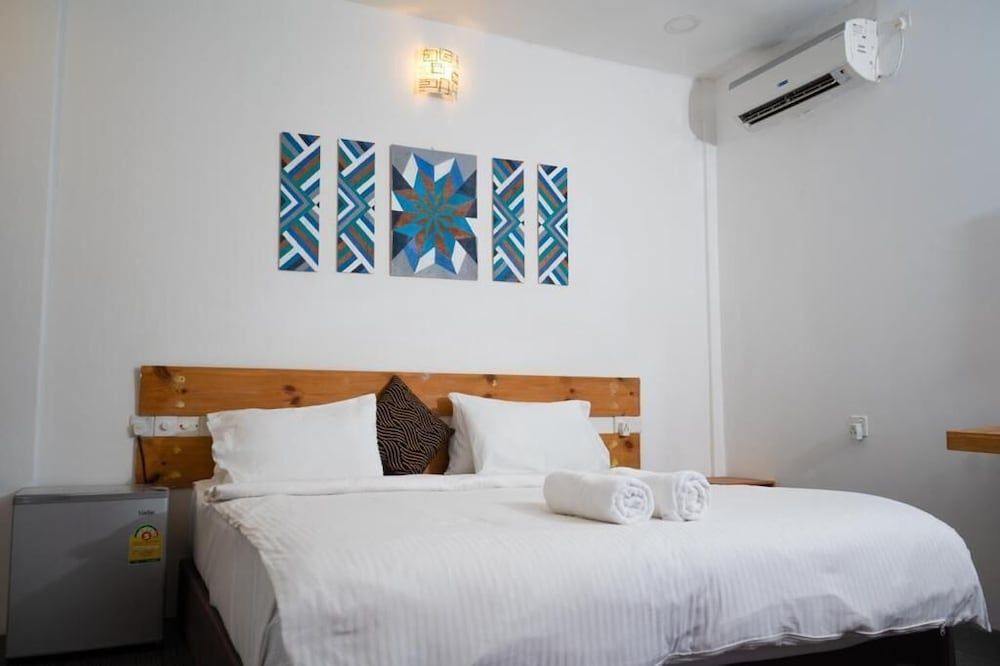 Seven Corals Deluxe Room, 1 King Bed 11
